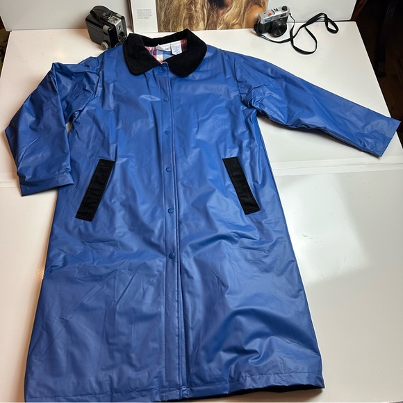 Vintage Plaid-Lined Heritage Raincoat | Blue Slicker · Blair - Picture 2 of 9